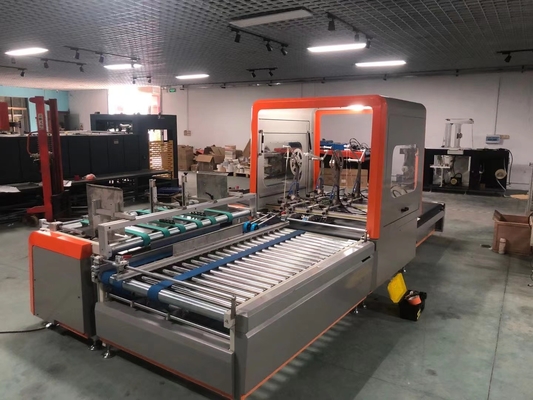 Grey Automatic Box Gluing Machine polaire 1310mm 100m/min une garantie d'an