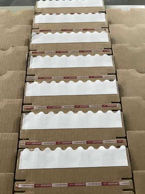 Haut dossier de boîte en carton de Gluers 1600kg de carton de pliage de productivité